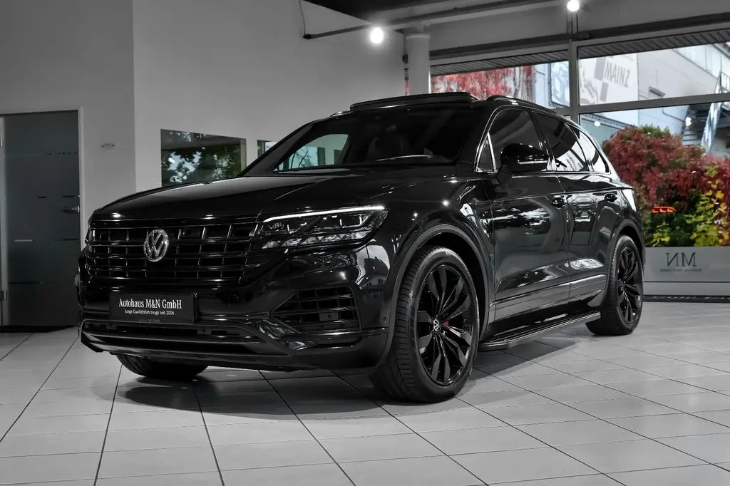 Photo 1 : Volkswagen Touareg 2018 Diesel