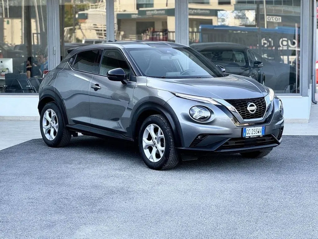 Photo 1 : Nissan Juke 2020 Essence