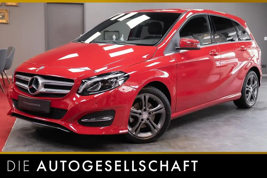 Photo 1 : Mercedes-benz Classe B 2015 Petrol