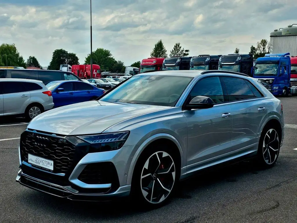 Photo 1 : Audi Rsq8 2021 Petrol