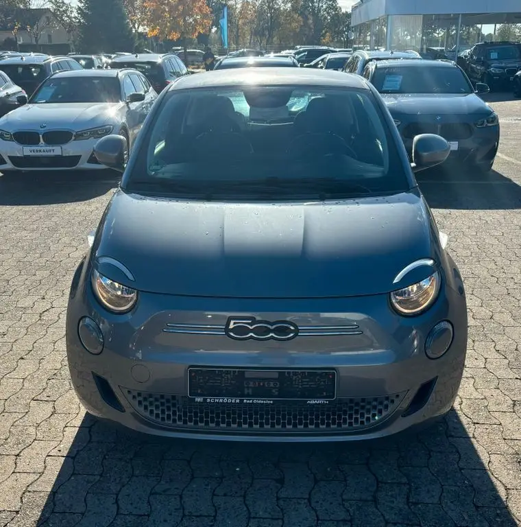 Photo 1 : Fiat 500 2022 Non renseigné