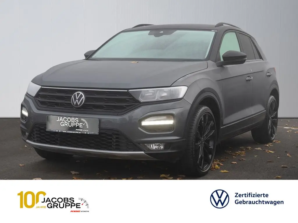 Photo 1 : Volkswagen T-roc 2021 Essence