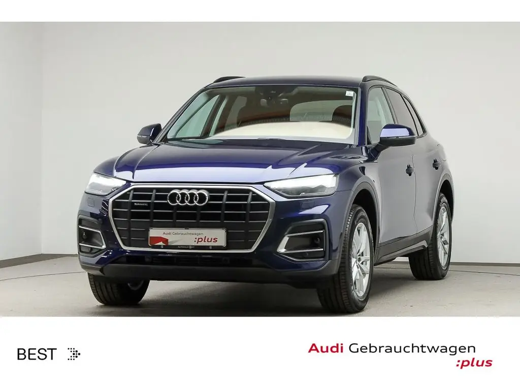 Photo 1 : Audi Q5 2021 Hybride