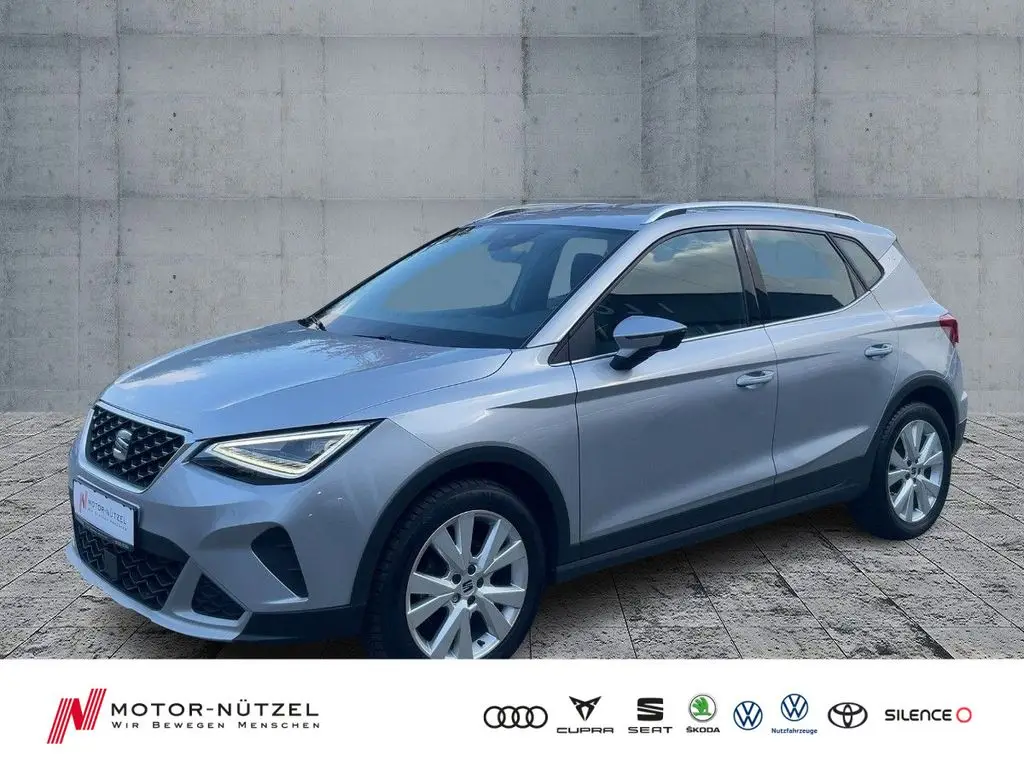 Photo 1 : Seat Arona 2022 Essence