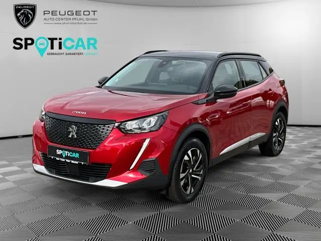 Photo 1 : Peugeot 2008 2020 Petrol