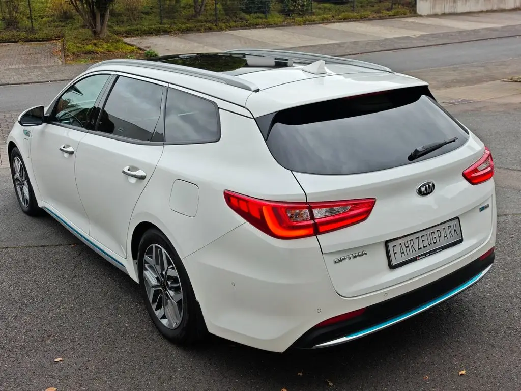 Photo 1 : Kia Optima 2019 Hybrid