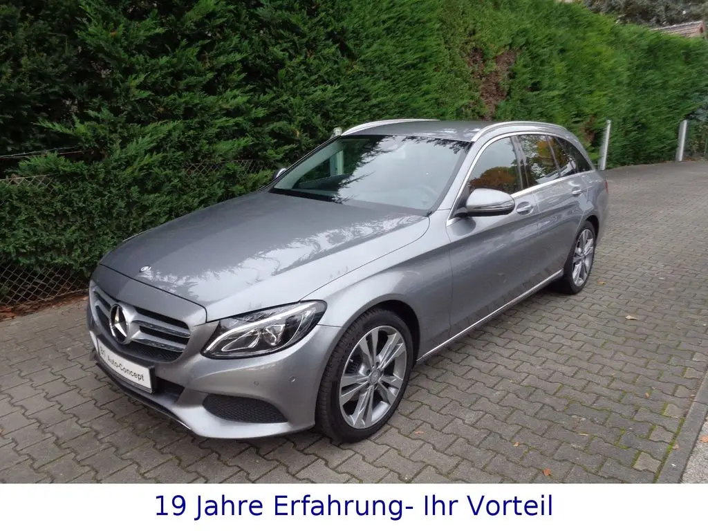 Photo 1 : Mercedes-benz Classe C 2015 Petrol