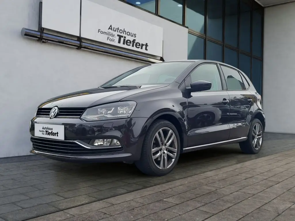 Photo 1 : Volkswagen Polo 2016 Petrol