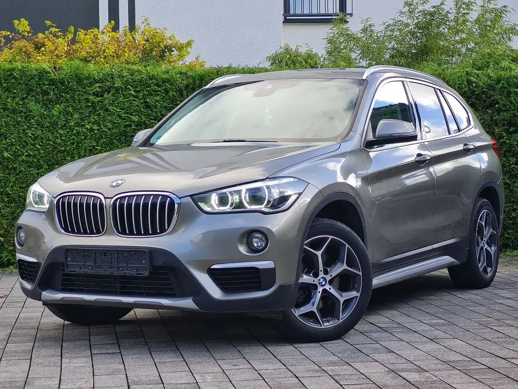 Photo 1 : Bmw X1 2018 Diesel