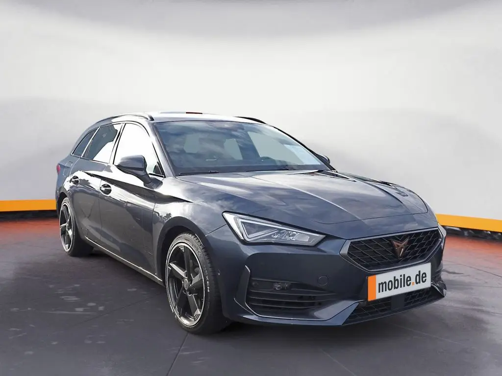 Photo 1 : Cupra Leon 2023 Petrol