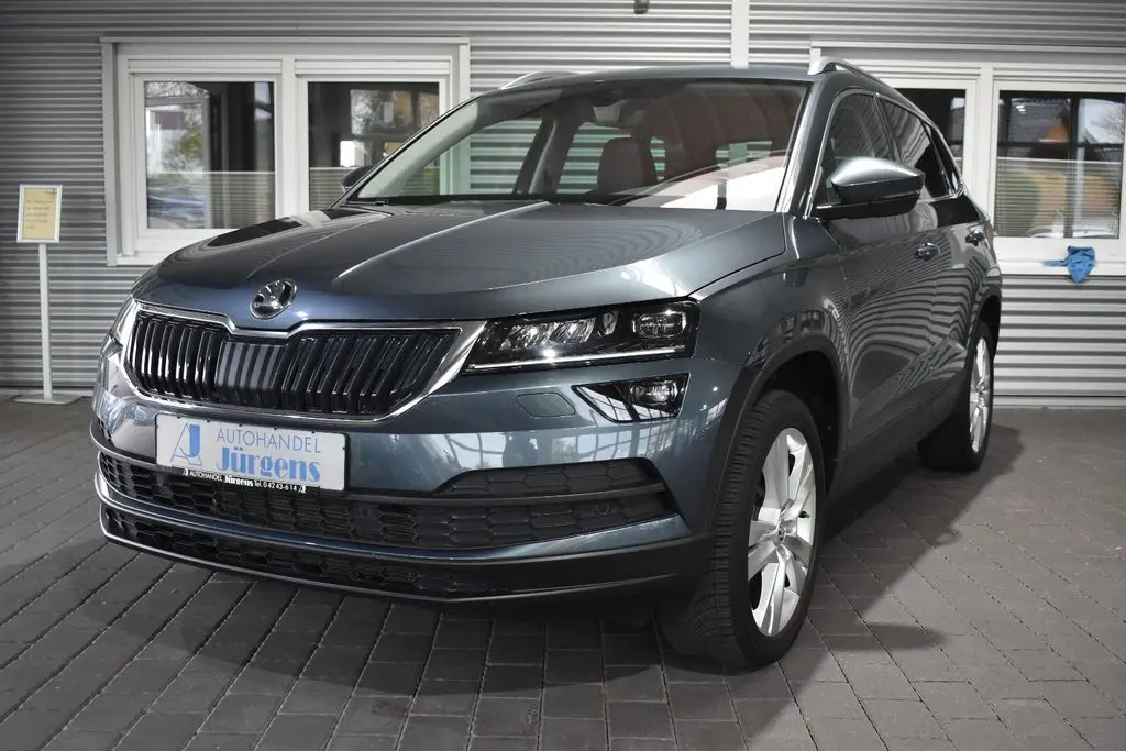 Photo 1 : Skoda Karoq 2022 Petrol