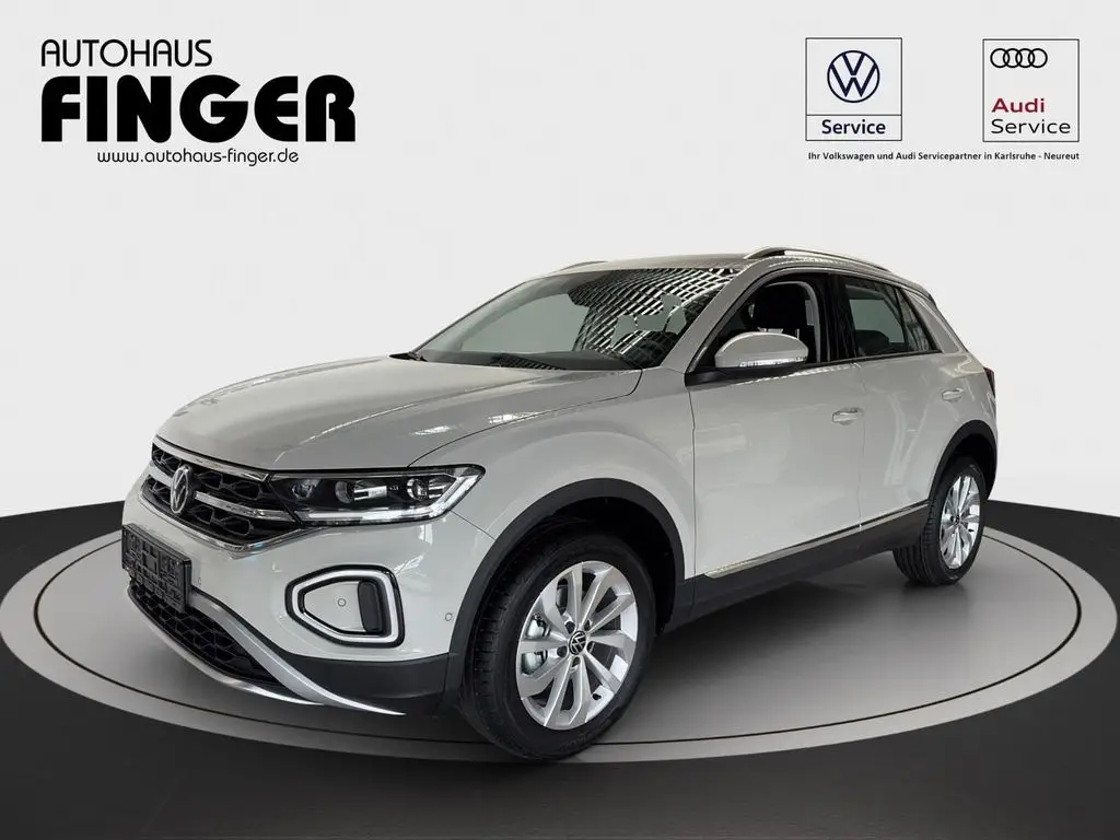 Photo 1 : Volkswagen T-roc 2024 Petrol