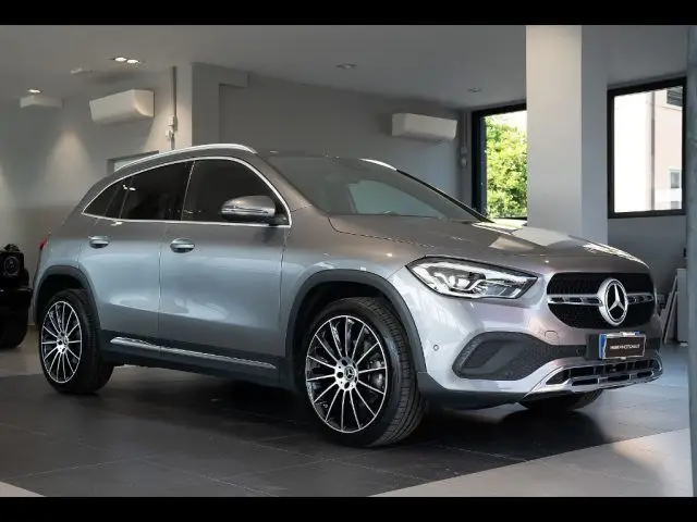 Photo 1 : Mercedes-benz Classe Gla 2021 Diesel