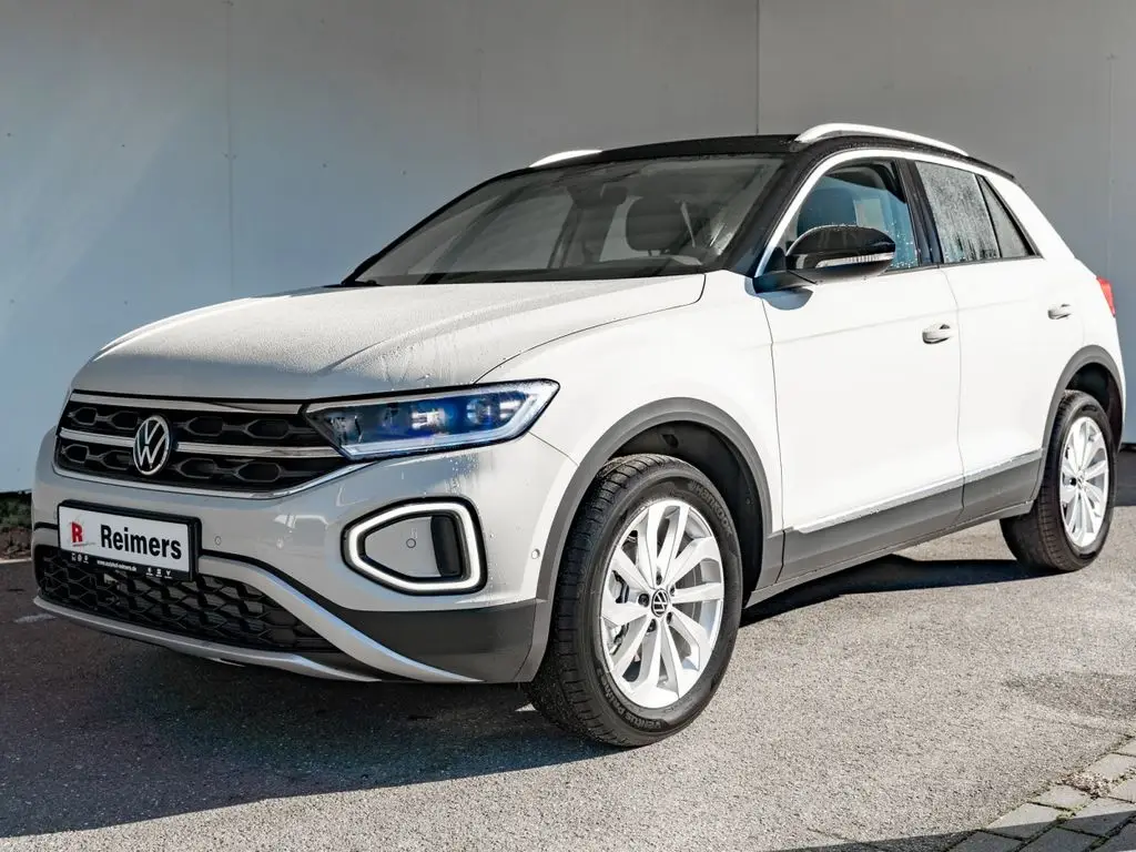 Photo 1 : Volkswagen T-roc 2024 Essence