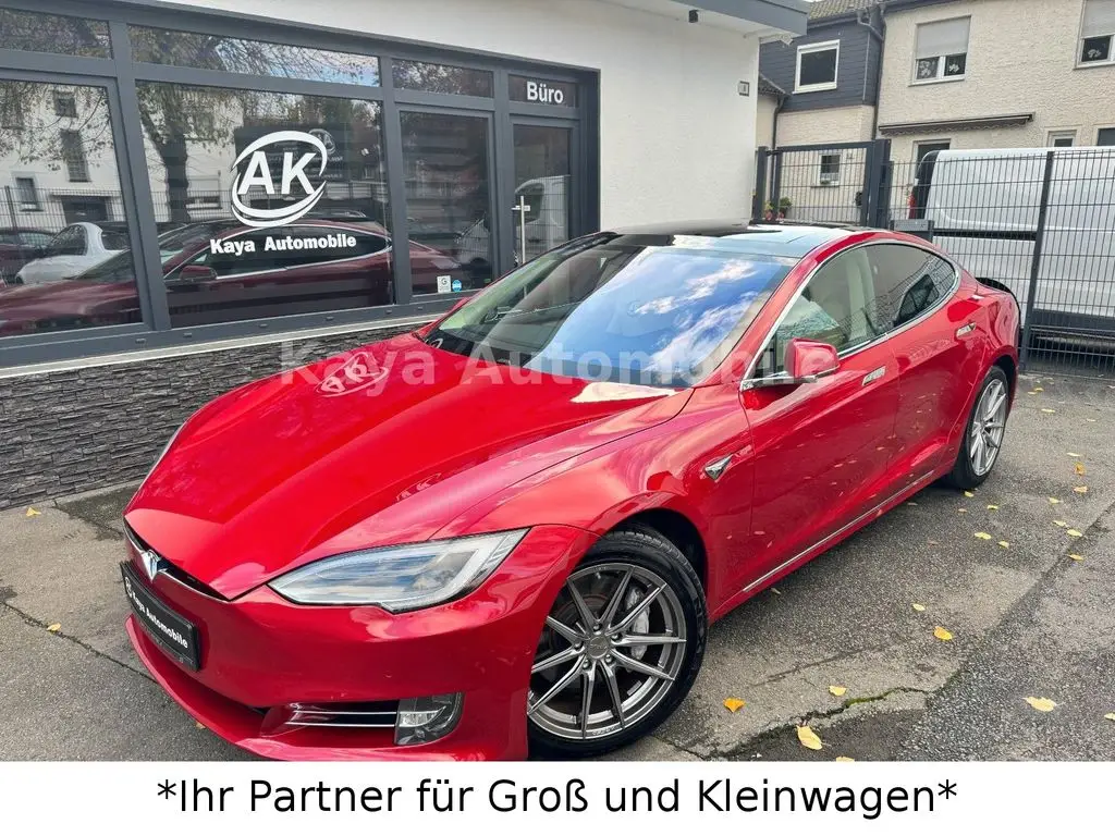 Photo 1 : Tesla Model S 2017 Non renseigné