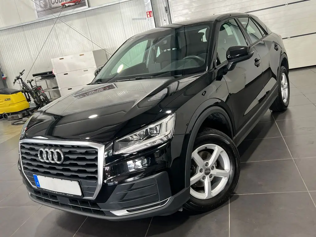 Photo 1 : Audi Q2 2019 Essence