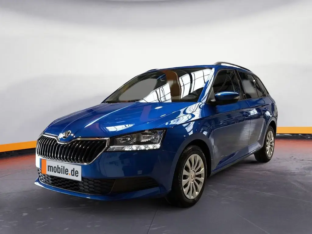 Photo 1 : Skoda Fabia 2022 Petrol