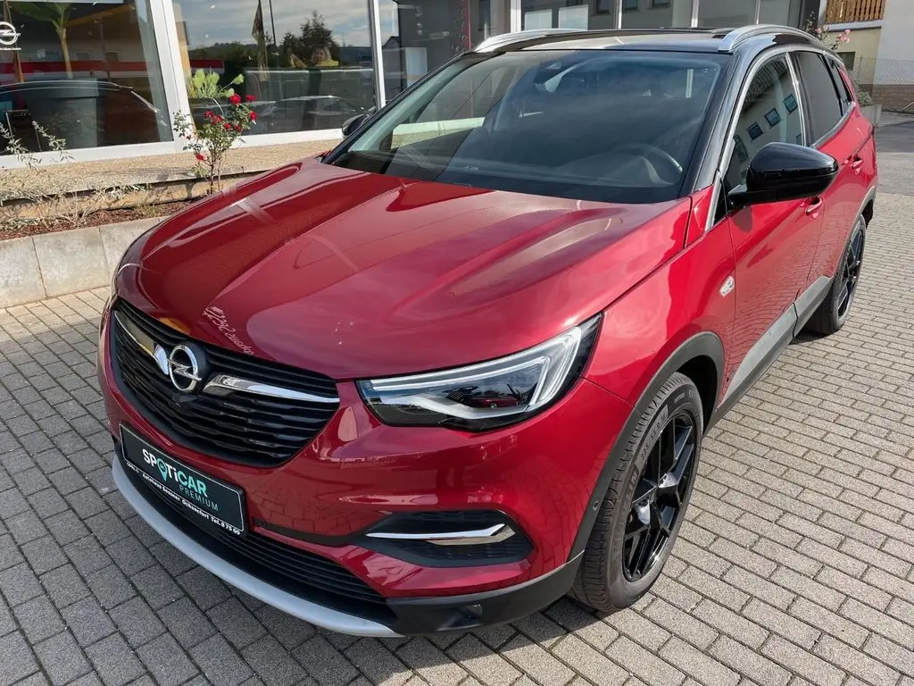 Photo 1 : Opel Grandland 2020 Hybrid