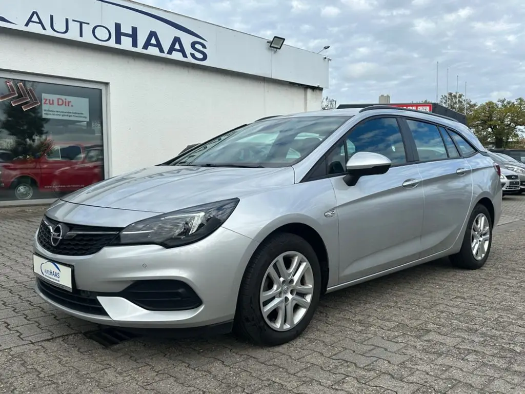 Photo 1 : Opel Astra 2020 Diesel