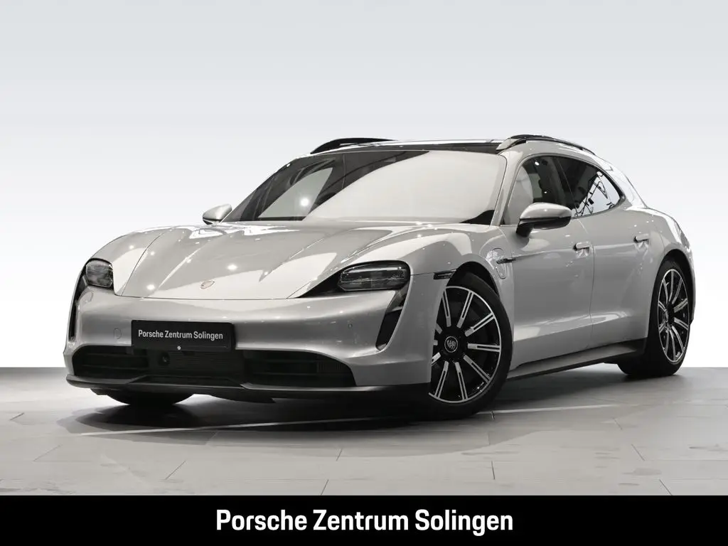 Photo 1 : Porsche Taycan 2023 Not specified