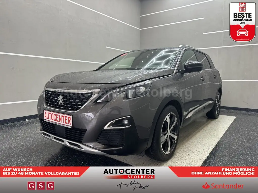 Photo 1 : Peugeot 5008 2019 Essence