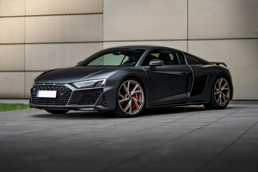 Photo 1 : Audi R8 2020 Petrol