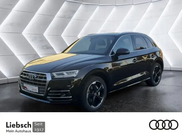 Photo 1 : Audi Q5 2020 Hybrid