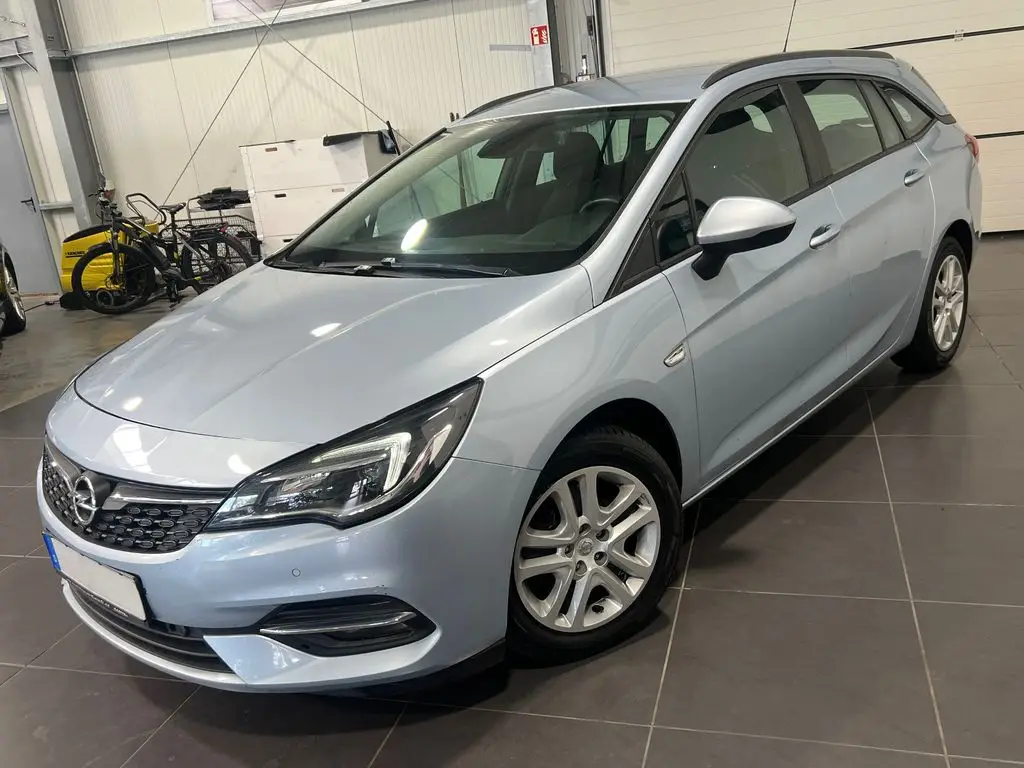 Photo 1 : Opel Astra 2020 Diesel