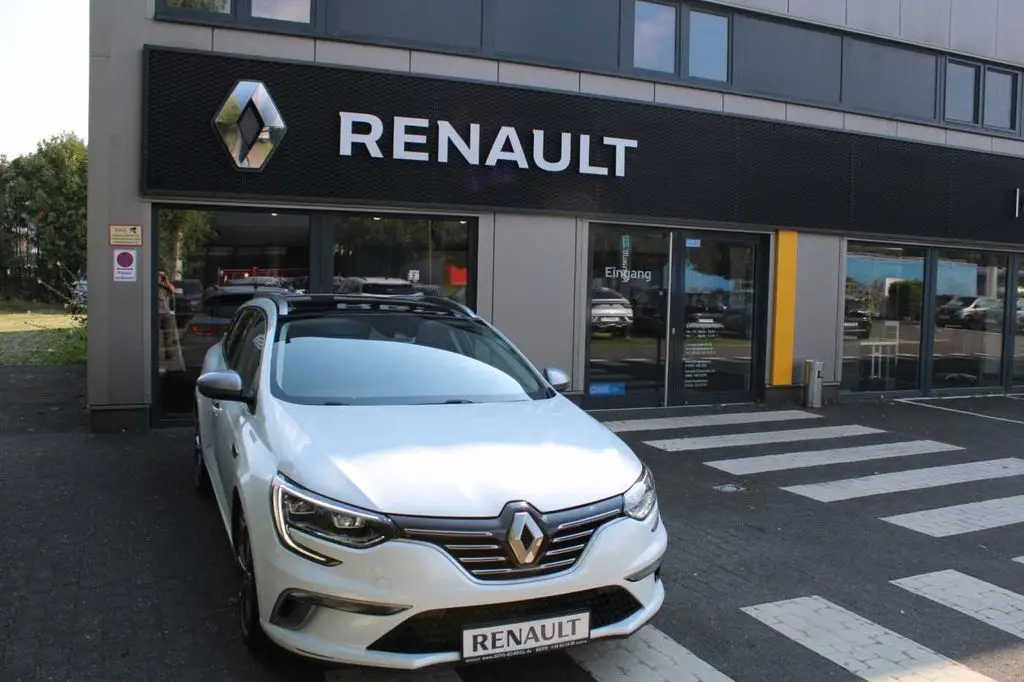 Photo 1 : Renault Megane 2019 Petrol