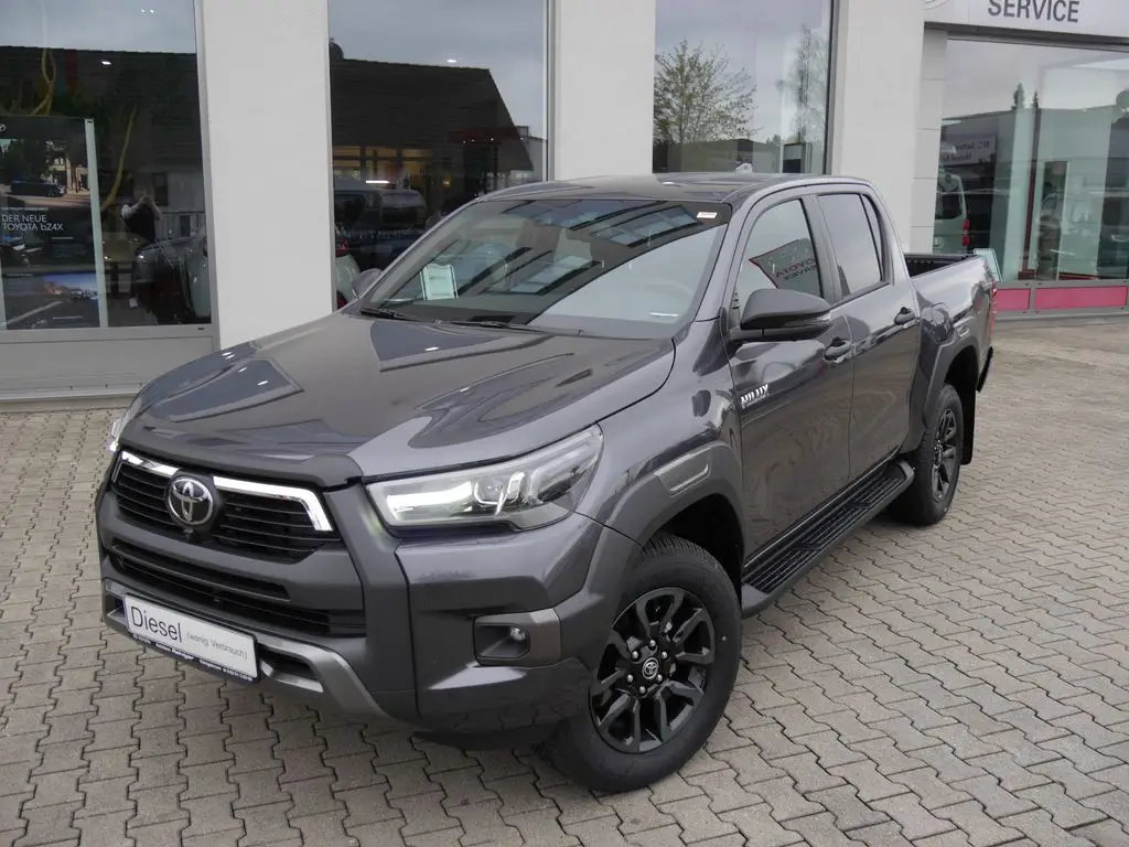 Photo 1 : Toyota Hilux 2024 Hybride