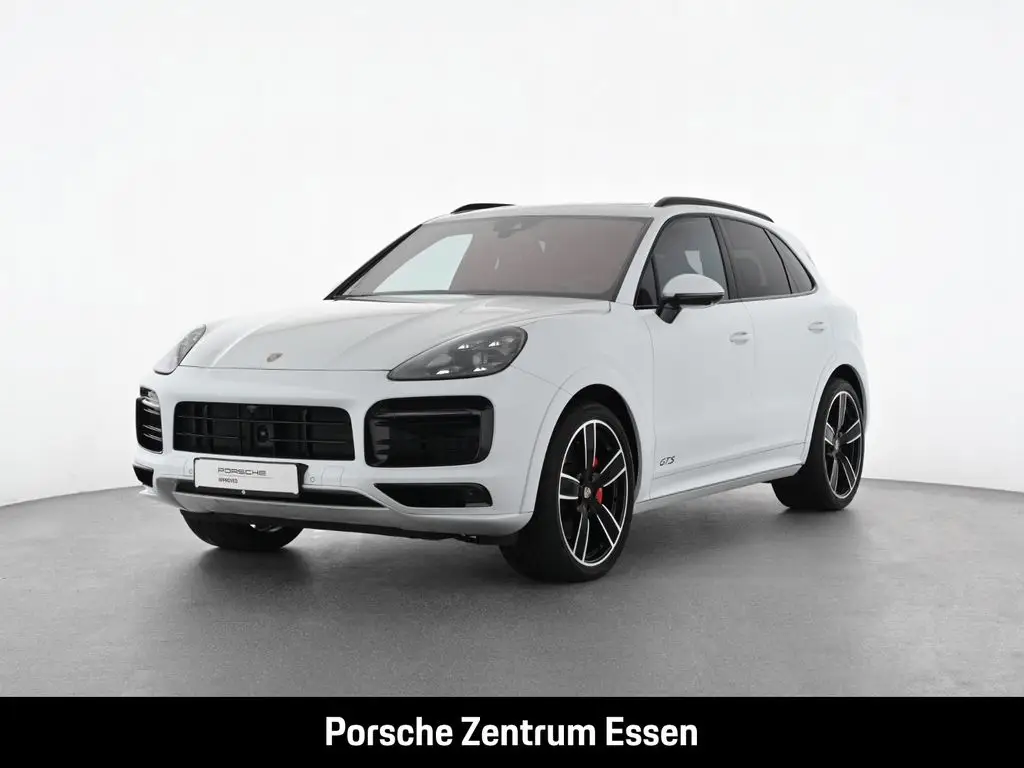 Photo 1 : Porsche Cayenne 2022 Petrol