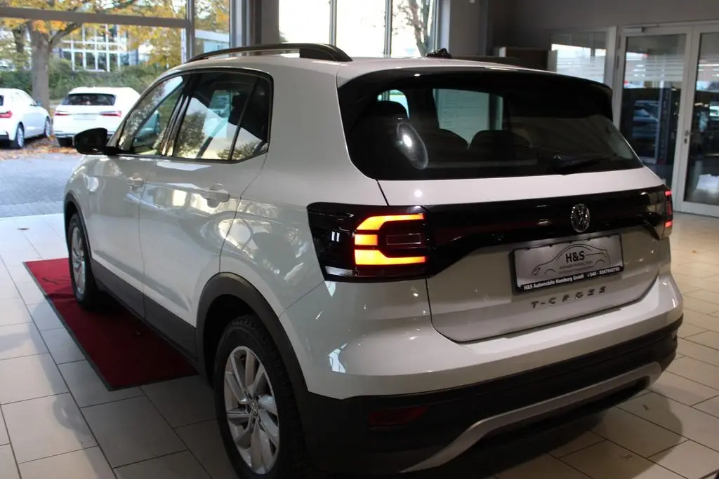 Photo 1 : Volkswagen T-cross 2019 Petrol