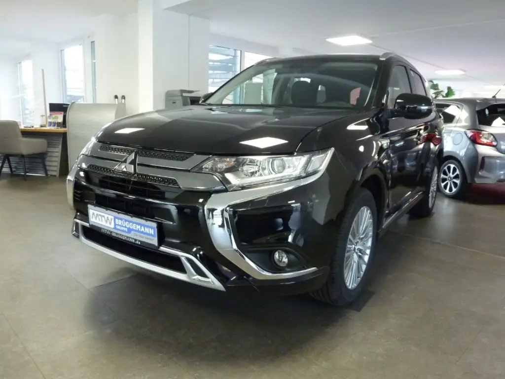 Photo 1 : Mitsubishi Outlander 2020 Hybrid