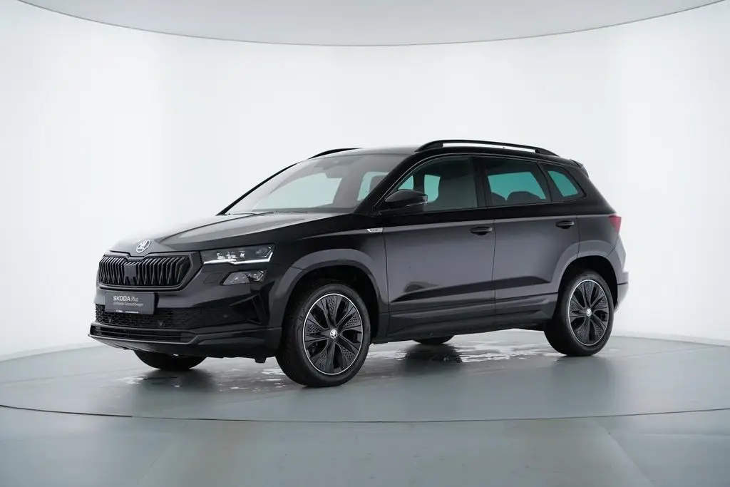 Photo 1 : Skoda Karoq 2023 Essence