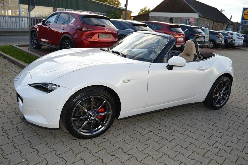 Photo 1 : Mazda Mx-5 2020 Petrol