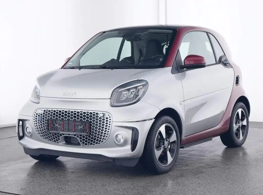 Photo 1 : Smart Fortwo 2024 Non renseigné