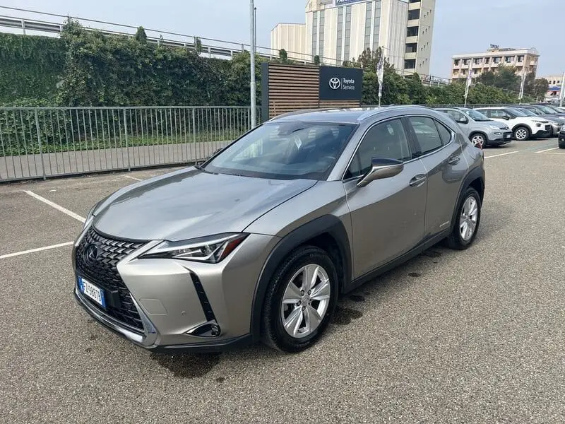 Photo 1 : Lexus Ux 2019 Hybride