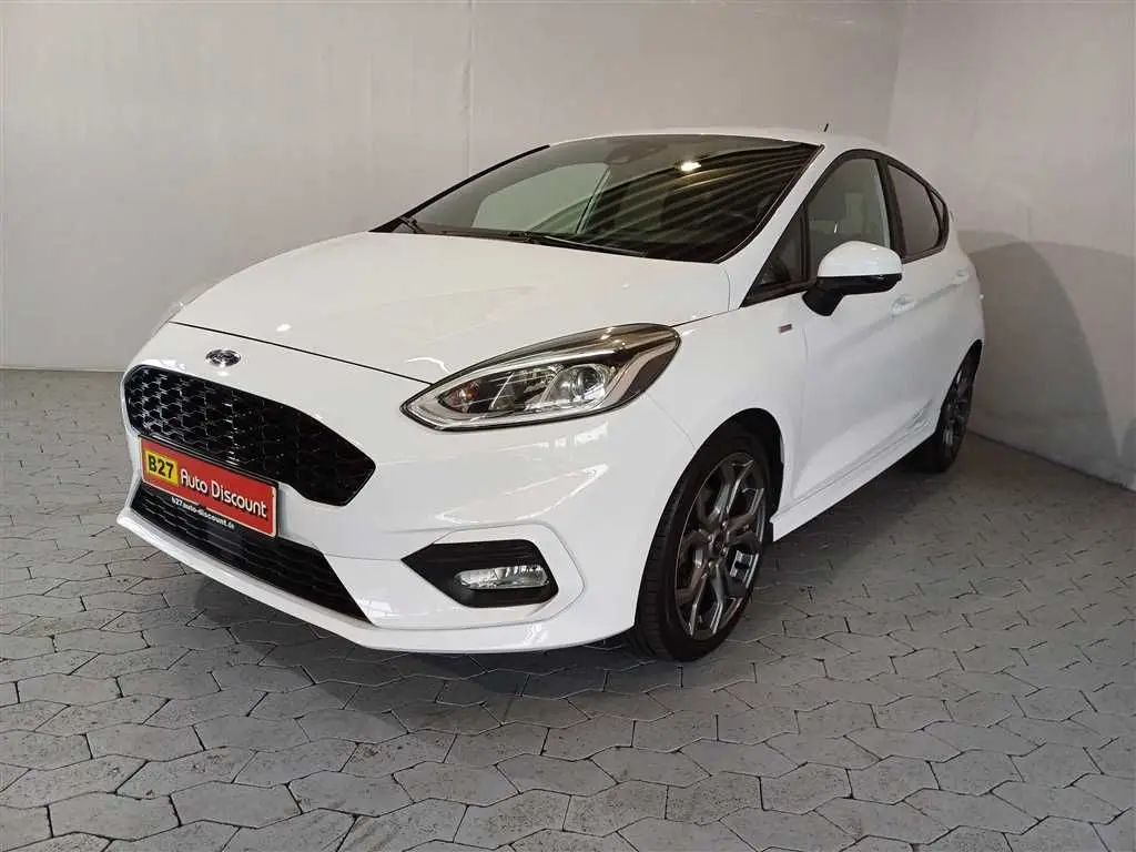 Photo 1 : Ford Fiesta 2019 Essence