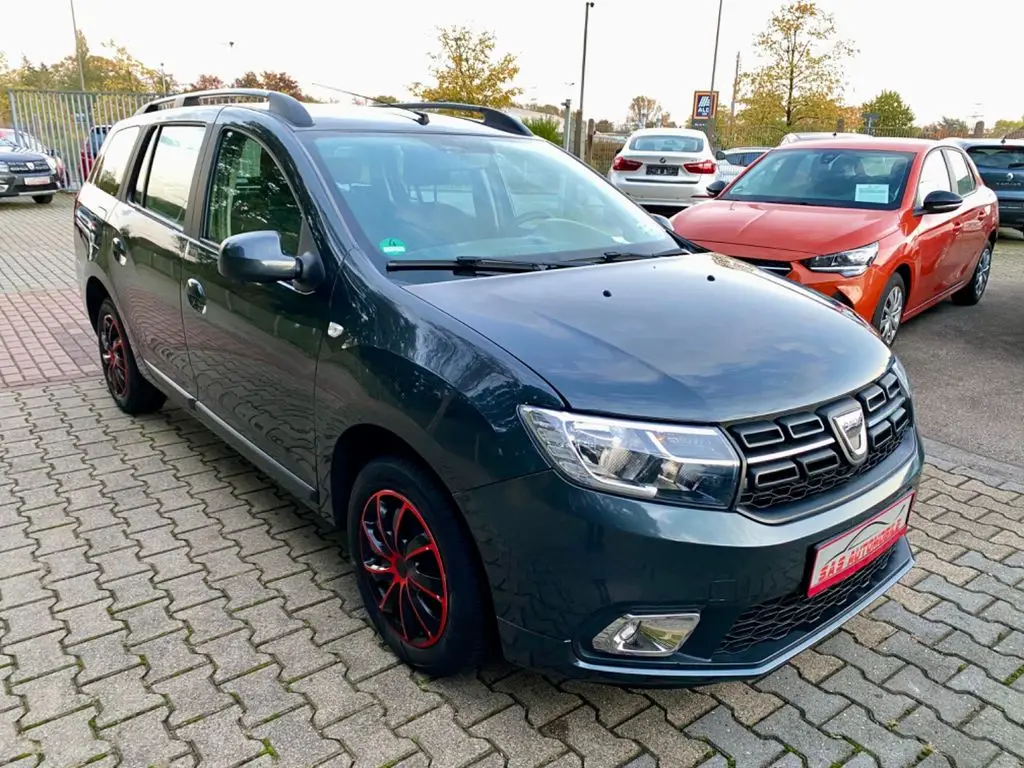 Photo 1 : Dacia Logan 2018 Petrol