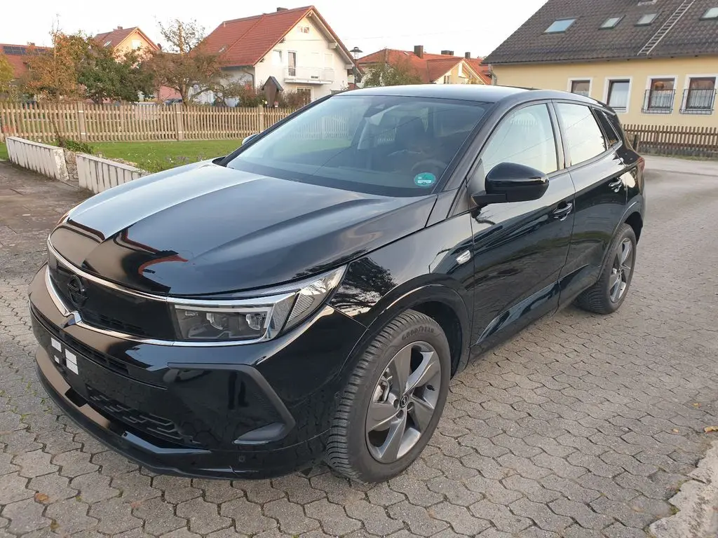 Photo 1 : Opel Grandland 2024 Petrol