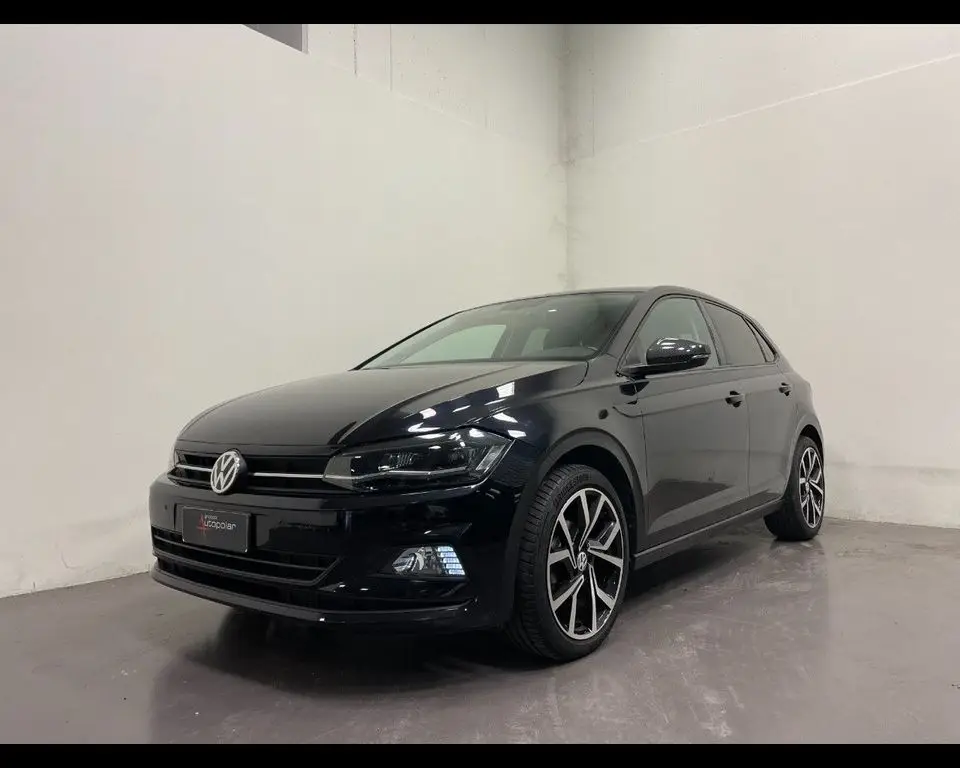 Photo 1 : Volkswagen Polo 2018 Petrol