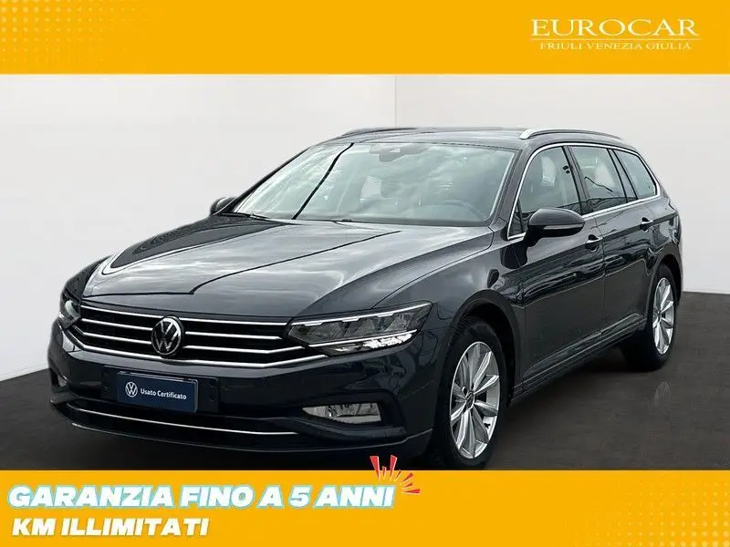 Photo 1 : Volkswagen Passat 2021 Autres