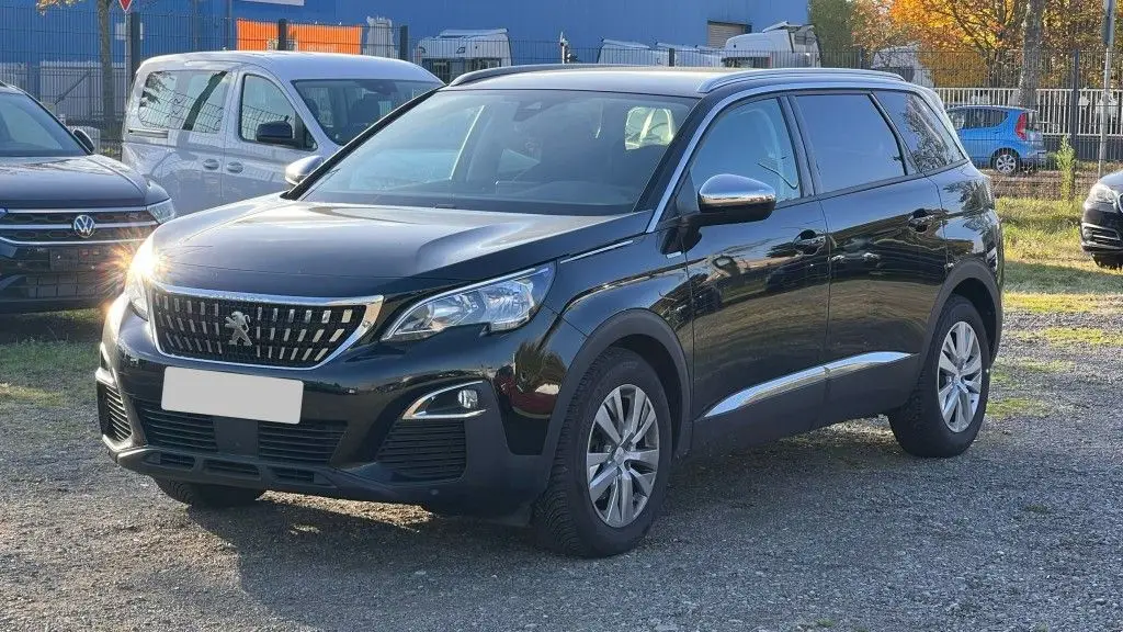 Photo 1 : Peugeot 5008 2021 Diesel