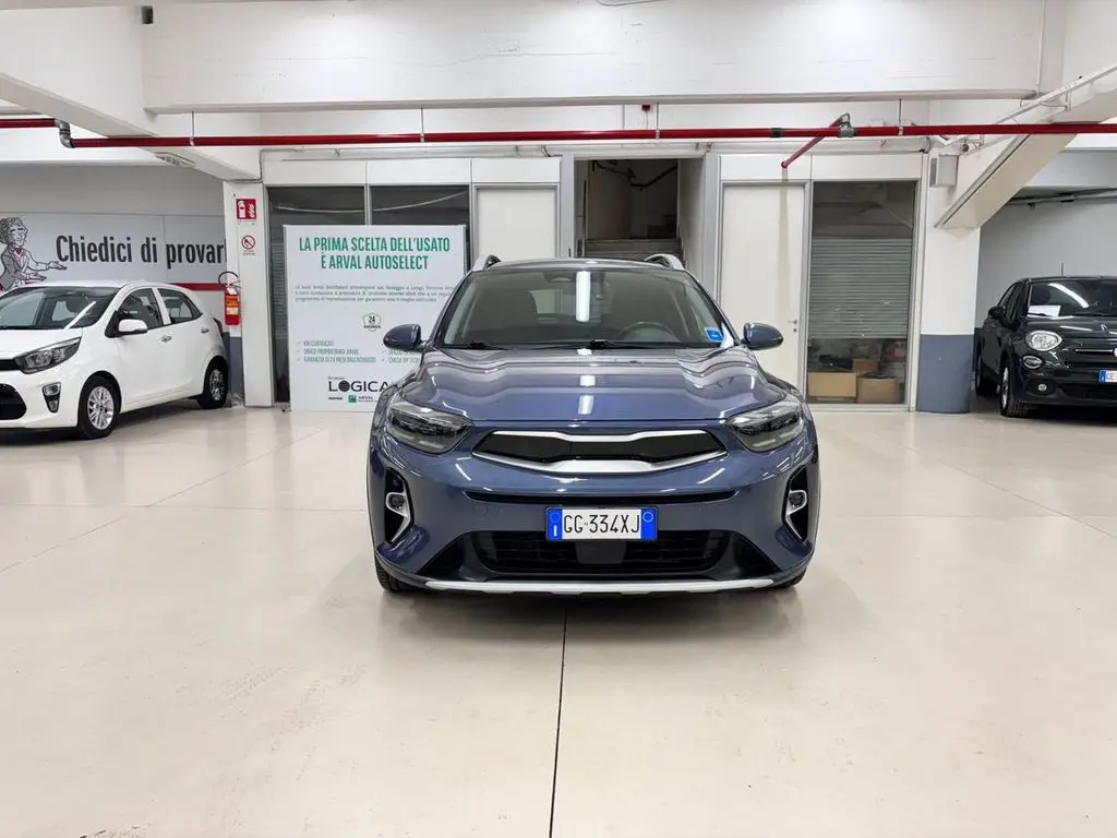 Photo 1 : Kia Stonic 2021 LPG