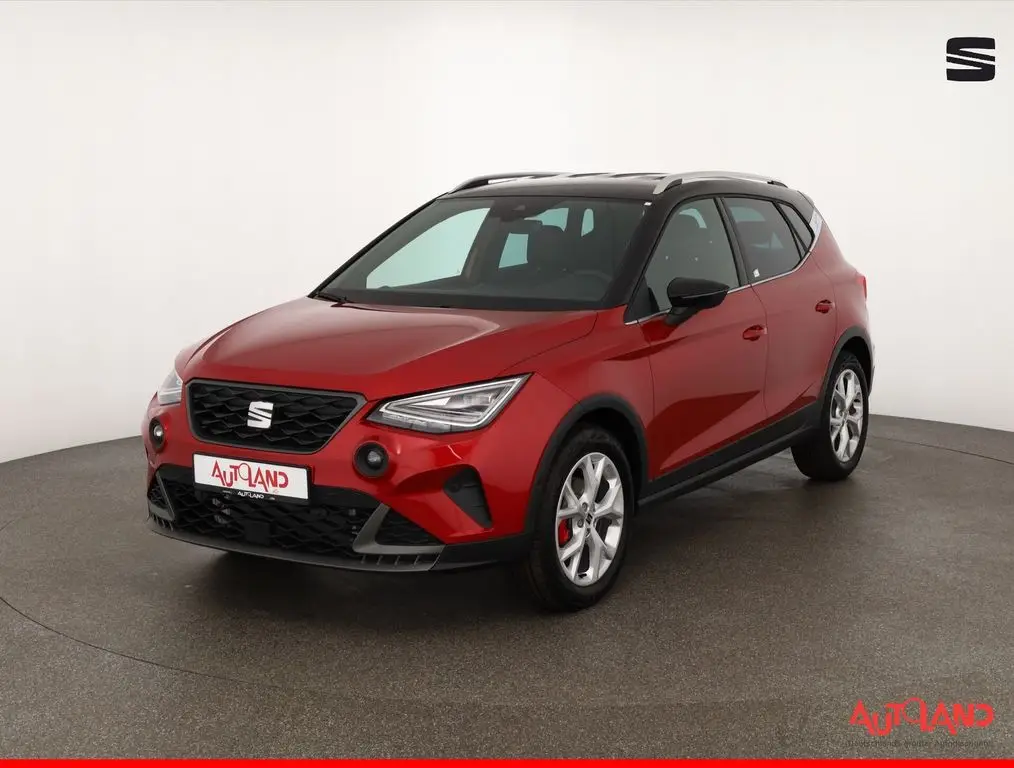 Photo 1 : Seat Arona 2024 Essence