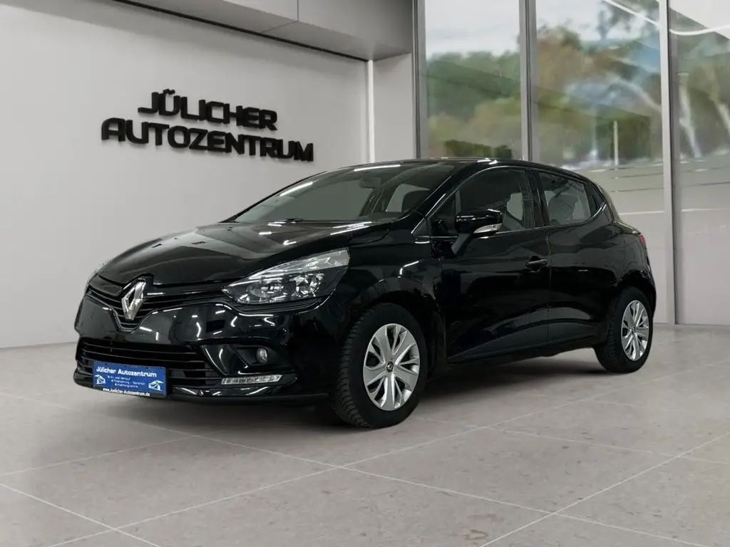 Photo 1 : Renault Clio 2018 Essence