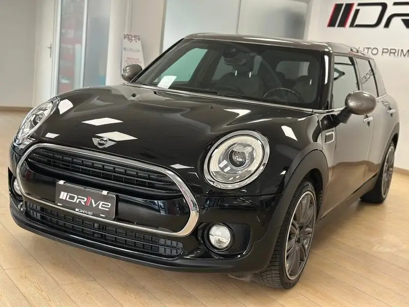 Photo 1 : Mini Cooper 2019 Diesel