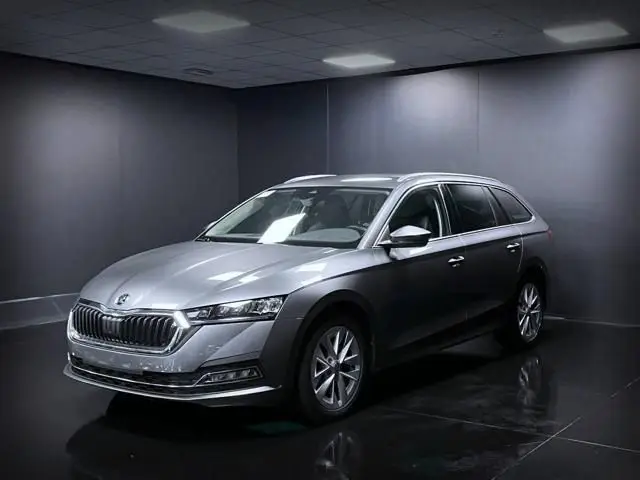 Photo 1 : Skoda Octavia 2023 Diesel