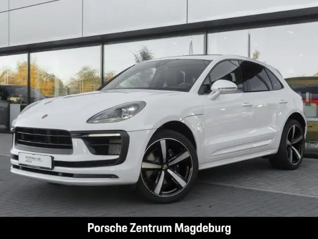 Photo 1 : Porsche Macan 2023 Essence