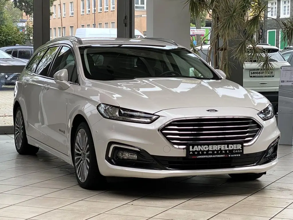 Photo 1 : Ford Mondeo 2019 Hybrid